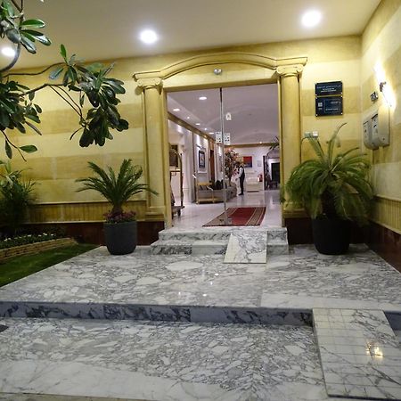 Comfort Inn AL TAAWON FAMILY ONLY Riyadh Eksteriør bilde