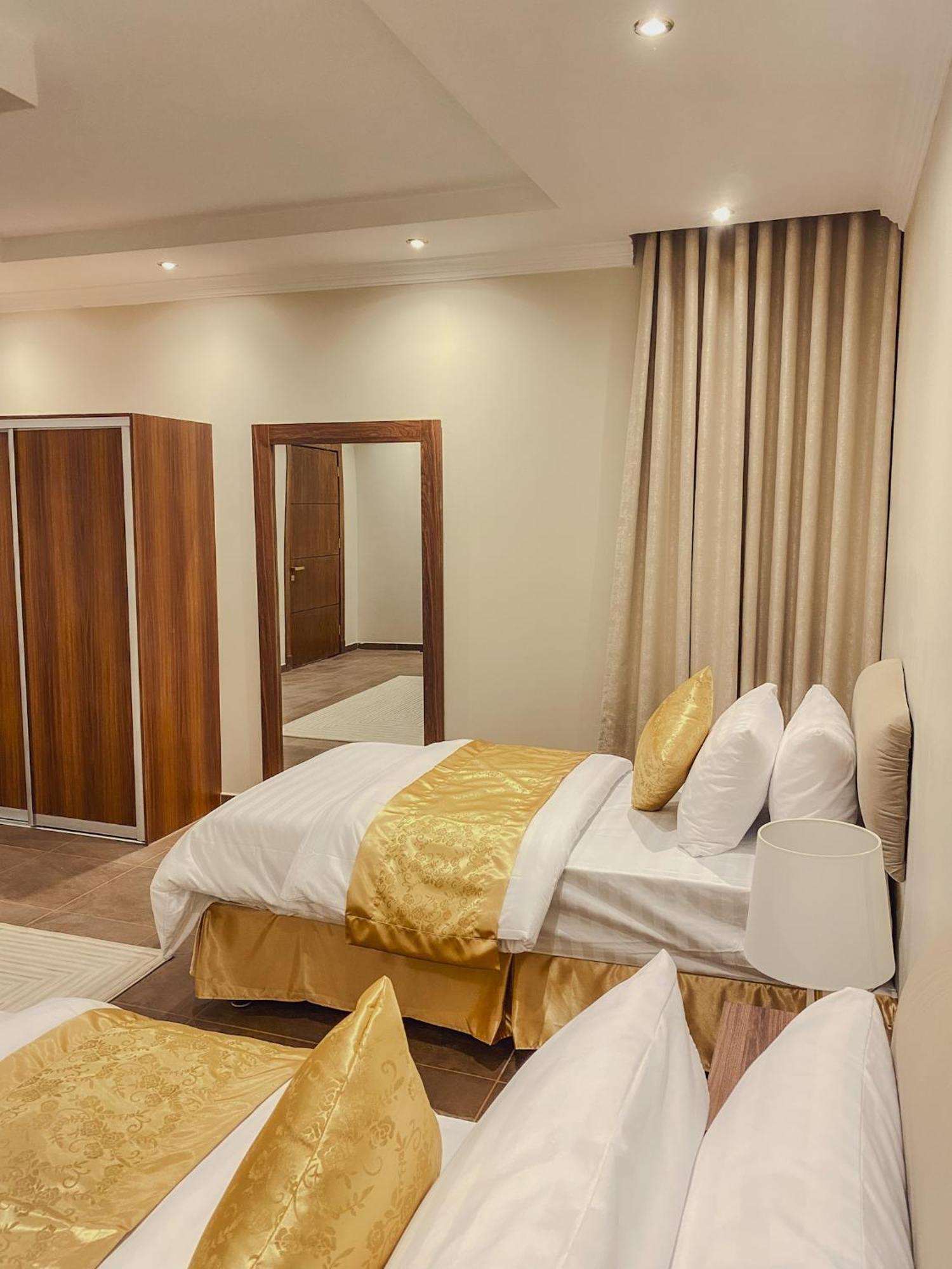 Comfort Inn AL TAAWON FAMILY ONLY Riyadh Eksteriør bilde
