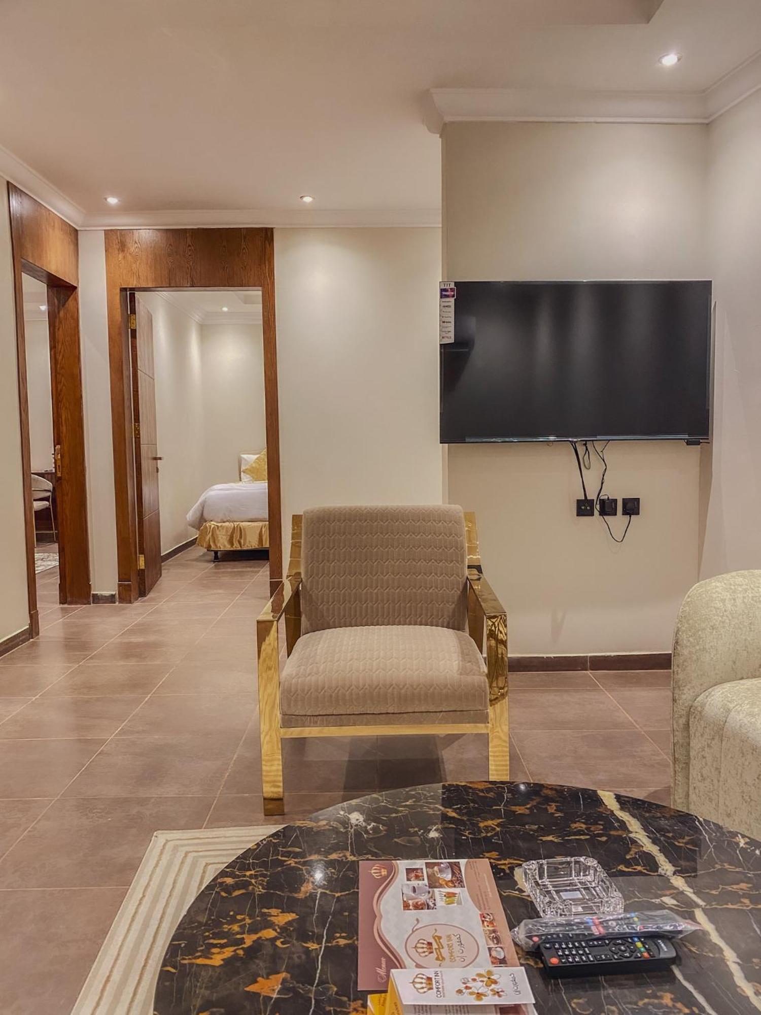Comfort Inn AL TAAWON FAMILY ONLY Riyadh Eksteriør bilde